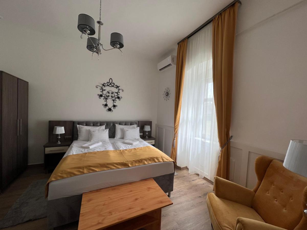 Guest house Kuria Vendeghaz